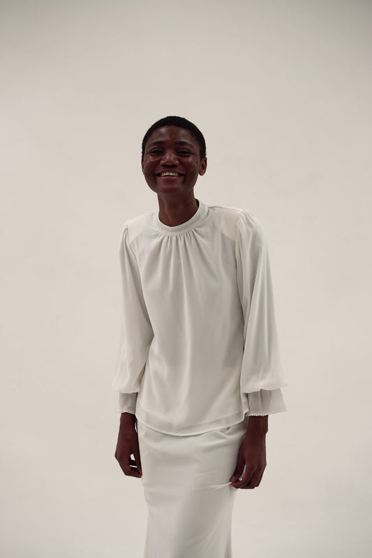 Kurung Mae chiffon blouse with gathered neckline and airy texture